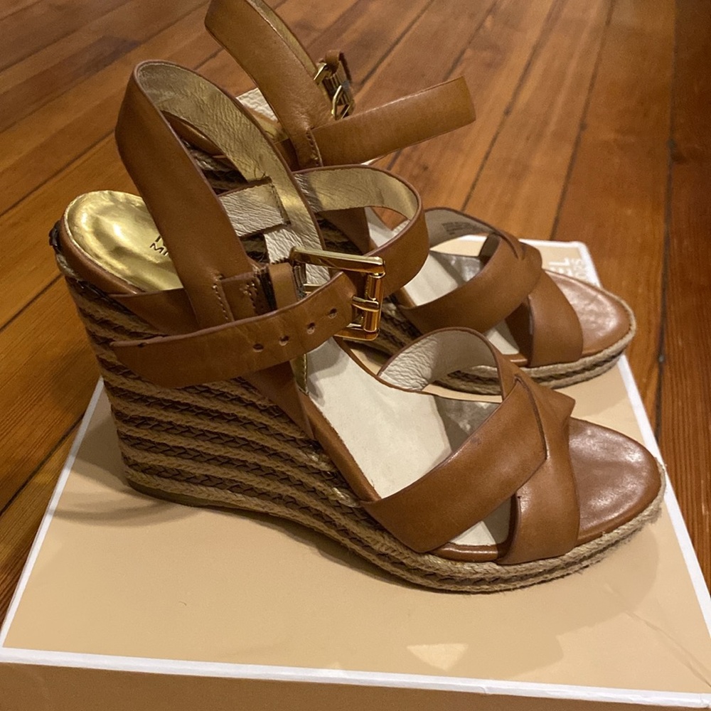Michael Kors- Espadrilles- Brown- size 9M - Picture 3 of 7